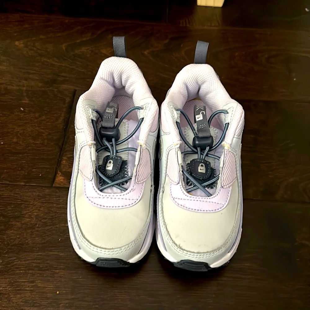 Toddler girl Nike Air max